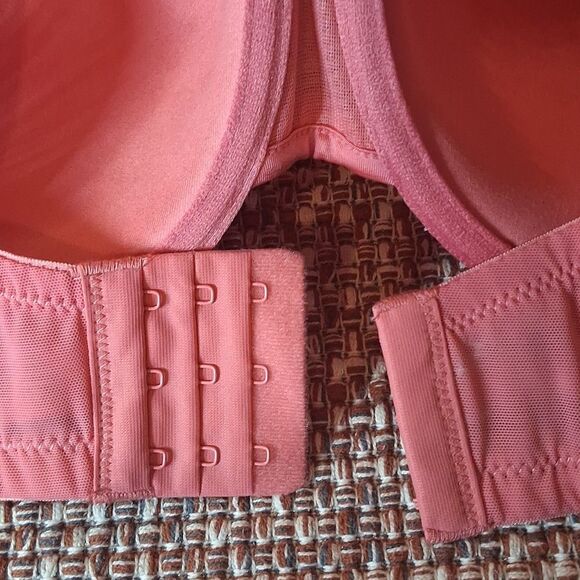 Auden Smooth Light Lift Comfort Wire Demi Coverage Bra Pink Lace 38DDD New - Picture 4 of 8